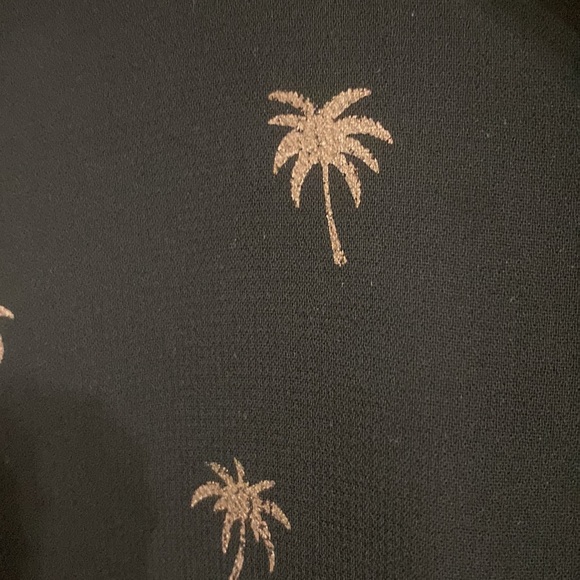 Lane Bryant Womens Sheer Palm Trees Blouse 14/16 Black Long Sleeve Drapey Ladies - Picture 9 of 15